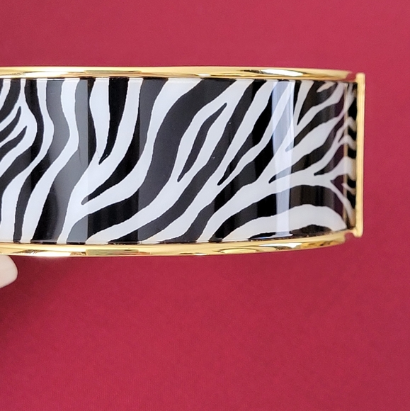 Talbots Zebra Bangle - Picture 5 of 7